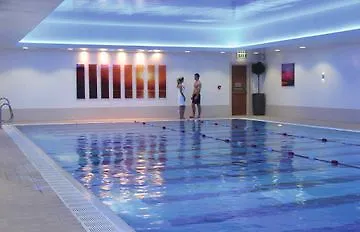 Готель Mercure St Pauls 4*