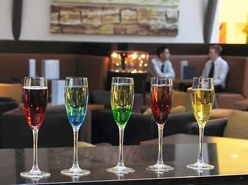 Готель Mercure St Pauls 4*